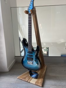 SOFI GUITAR STAND